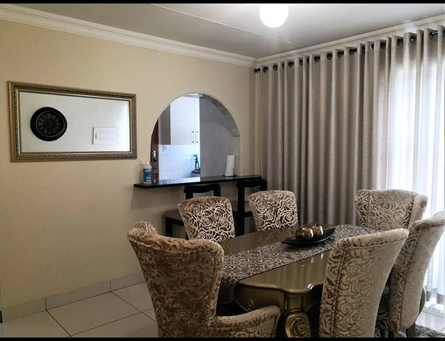 3 BEDROOM TOWNHOUSE SOLD IN EAST LYNNE